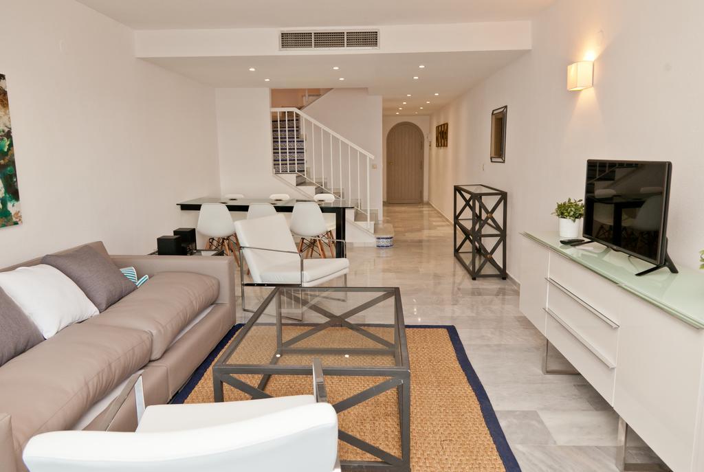 Holiday Home Clarisa 에스테포나 외부 사진